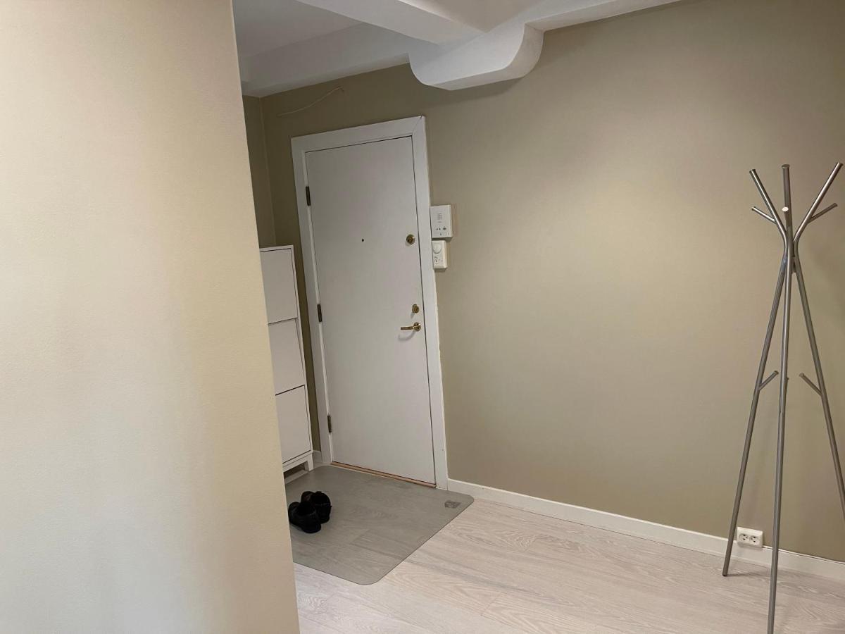 Ferienwohnung Nordic Host As - 2023 Newly Renovated - Close To Royal Palace - Observatorie Gata 10 Oslo Exterior foto